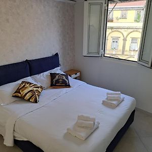 Habitación Grande con Cama King